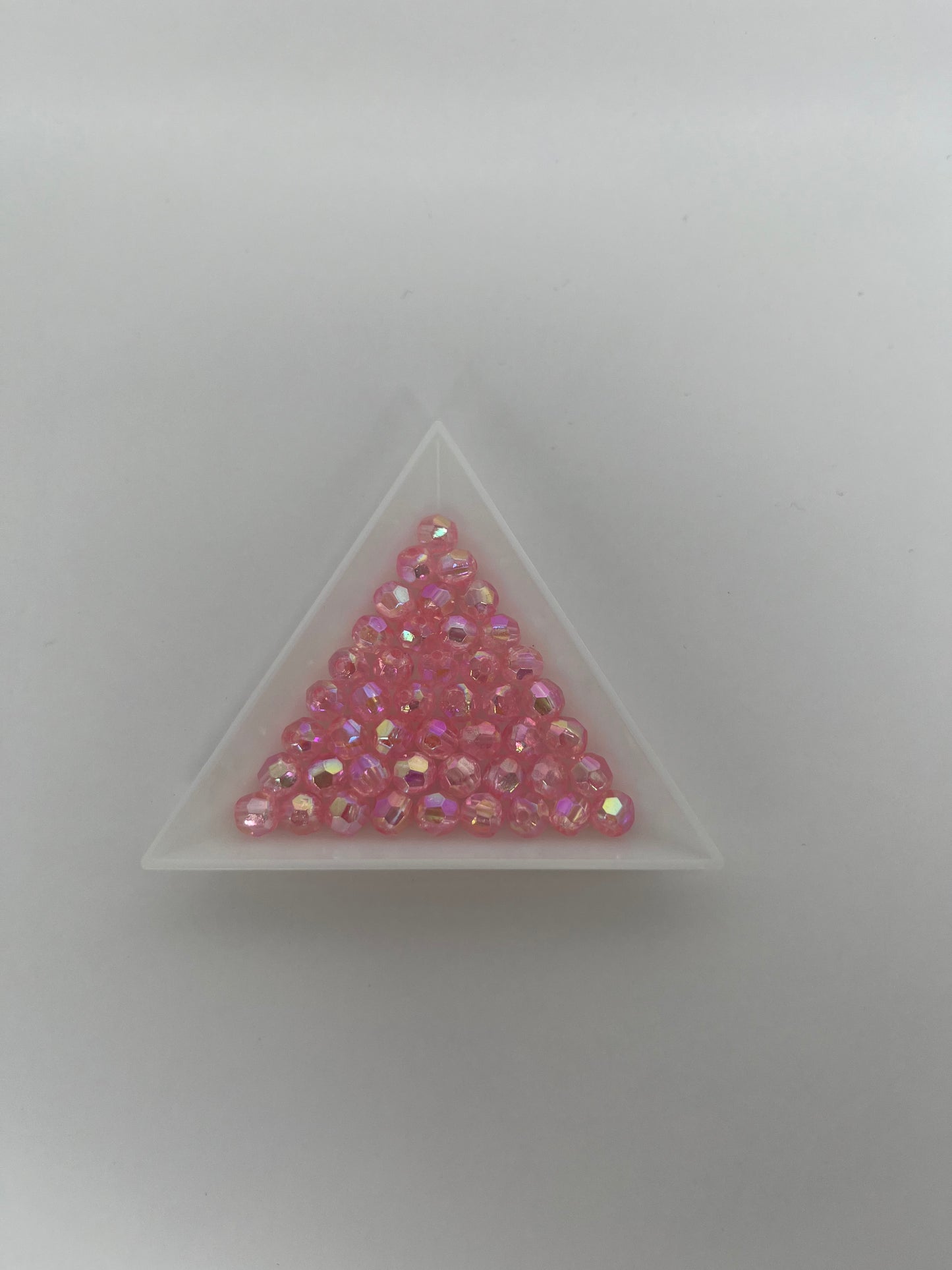 Akrylpärla facetterad ljusrosa 6mm (50st)