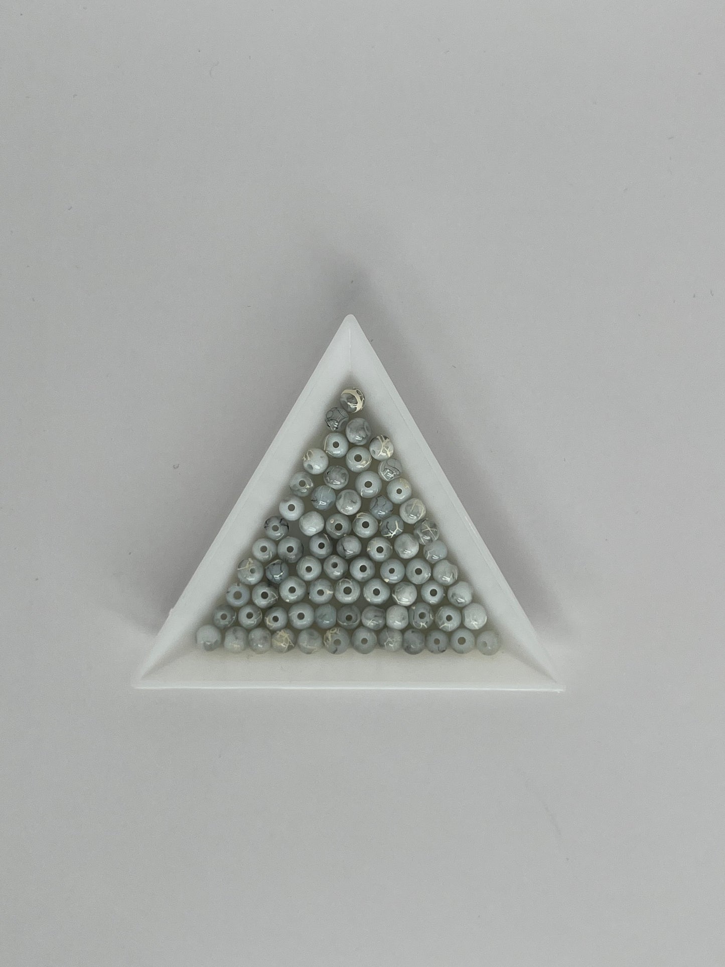 Akrylpärlor marmor, grå 4 mm, 100 st