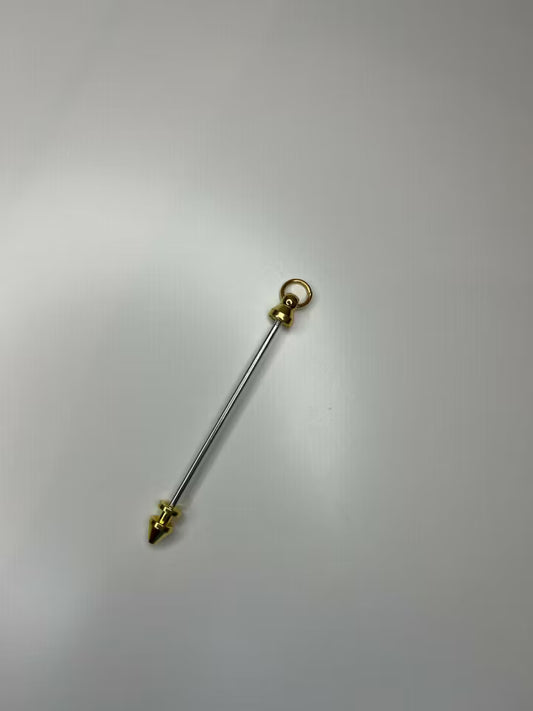 Pinne med fäste till nyckelring – Guld (8,5 cm) (st)