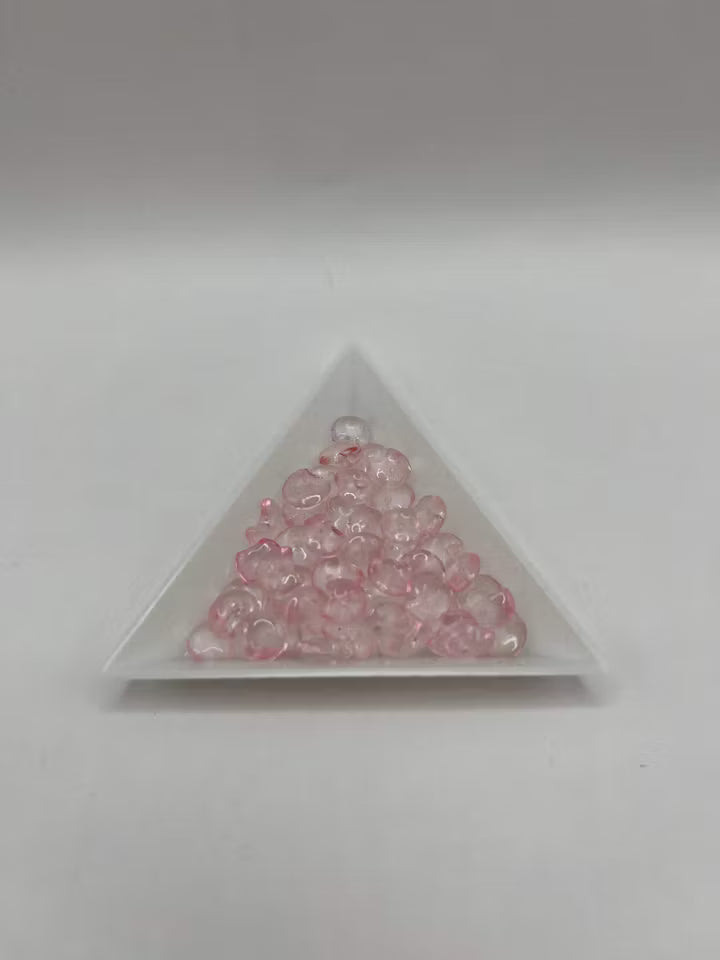 Glaspärla chip ljusrosa 7-8 mm (10g)