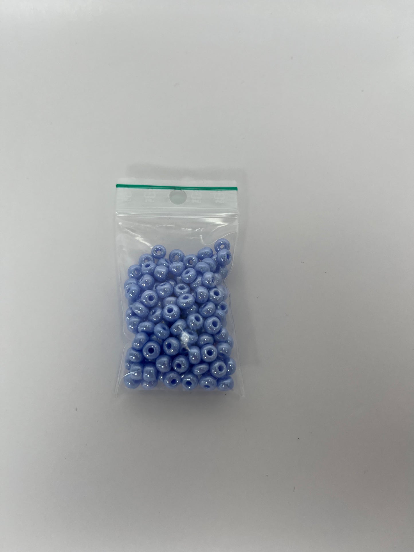 Seed Beads opak lustered ljusblå, 5mm (20g)